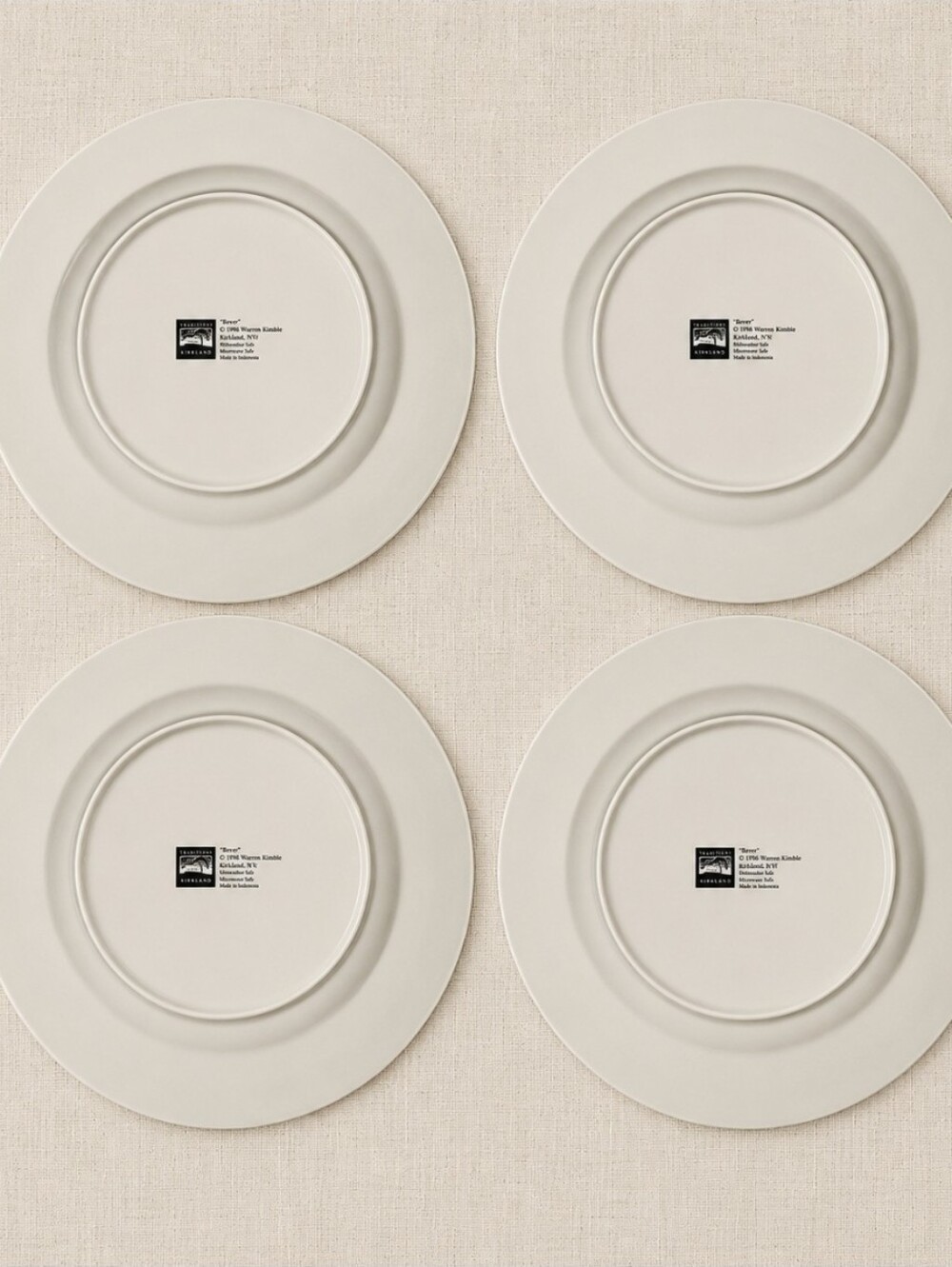 Warren Kimble Barns Dinner Plates Set of 4 Sakura Red Rustic Americana Farmhouse - Picture 7 of 8